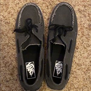 NWOT VANS BOAT SHOES